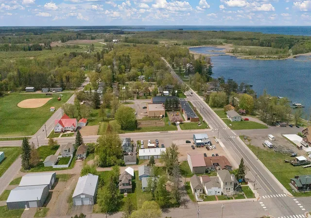 41st image of 465 4th Ave S, Isle, MN 56342 | MLS# 7020268