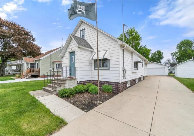 1st image of 245 N Broadway, Alden, MN 56009 | MLS# 7020976