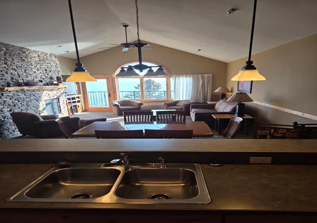 2nd image of 1412 # 5 507a Burlington Road, Two Harbors, MN 55616 | MLS# 7021038