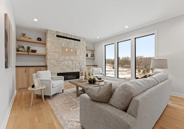 Photo 3 of Single family home for sale at 2643 Timber Oaks Rd SW, Rochester, MN 55902 | MLS# 7021101 | Listing updated on 2026-09-08