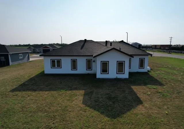 Photo 4 of Sale Pending at 105 16th Street N, Breckenridge, MN 56520 | MLS# 7021106 | Listing updated on 2026-09-03