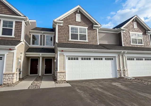 Photo 1 of Single family home for sale at 3022 Basswood St, Saint Paul, MN 55117 | MLS# 7021272 | Listing updated on 2026-08-20