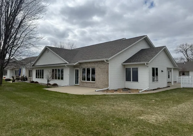 2nd image of 1960 Long Bridge Rd, Detroit Lakes, MN 56501 | MLS# 7022187