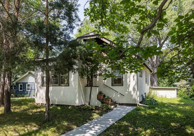 40th image of 4900 Old Cedar Lake Rd, Minneapolis, MN 55416 | MLS# 7022235