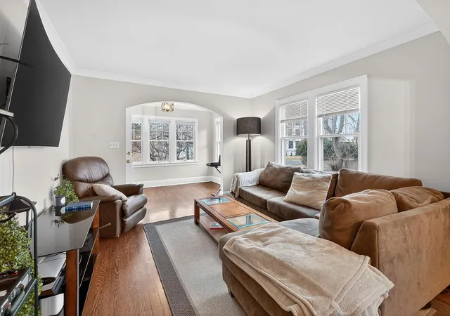 Photo 4 of Single family home for sale at 4900 Old Cedar Lake Rd, Minneapolis, MN 55416 | MLS# 7022235 | Listing updated on 2026-08-05