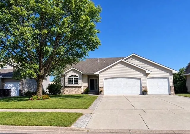 Photo 2 of Single family home for sale at 1315 English Ave Nw, New Prague, MN 56071 | MLS# 7022271 | Listing updated on 2026-10-22