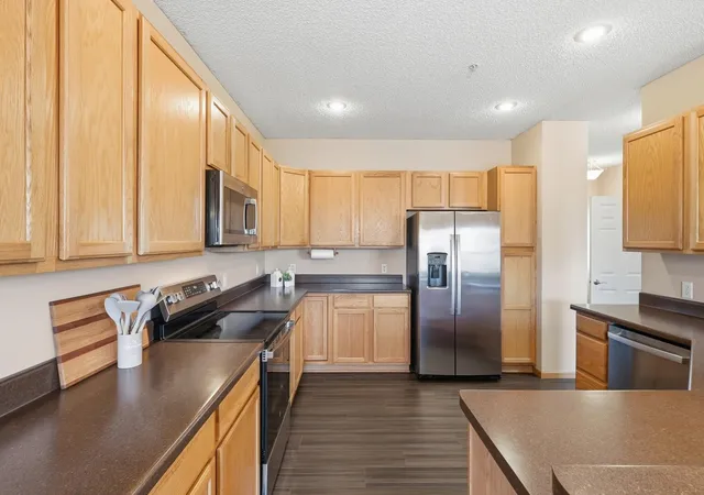 Photo 3 of Single family home for sale at 4580 Blaylock Cir, Inver Grove Heights, MN 55076 | MLS# 7022350 | Listing updated on 2026-09-03