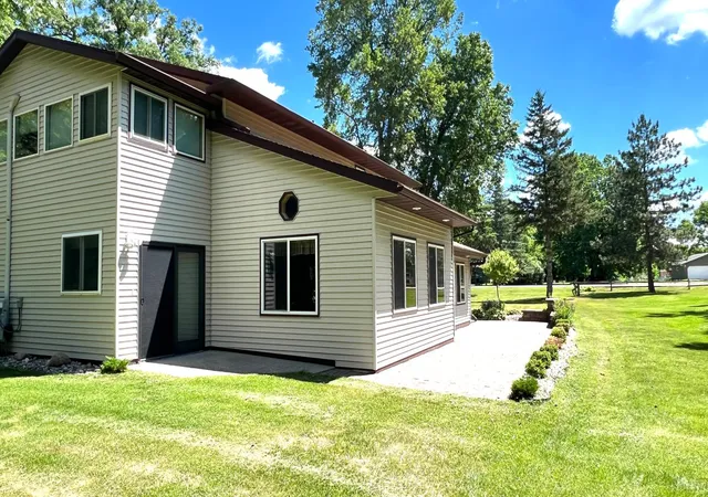 4th image of 11096 County Hwy 17, Detroit Lakes, MN 56501 | MLS# 7022381