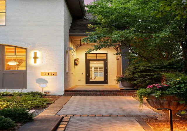 Photo 3 of Single family home for sale at 715 Rice St E, Wayzata, MN 55391 | MLS# 7022564 | Listing updated on 2026-10-20