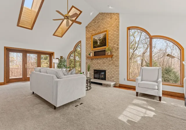 Photo 4 of Sale Pending at 1937 Sagewood Ct NW, Rochester, MN 55901 | MLS# 7022590 | Listing updated on 2026-08-31
