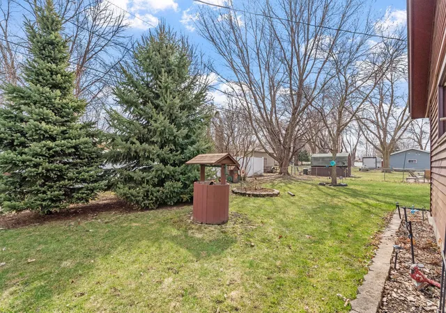 Homes for sale in Shakopee, MN | 1079 Monroe St S, Shakopee, MN 55379 | MLS# 7022788