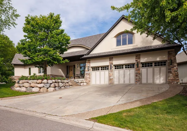 Photo 3 of Single family home for sale at 14250 Tr Ridge Rd, Wayzata, MN 55391 | MLS# 7023085 | Listing updated on 2026-08-09