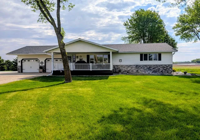 Homes for sale in Montevideo, MN | 3030 60th Ave Nw, Montevideo, MN 56265 | MLS# 7023183