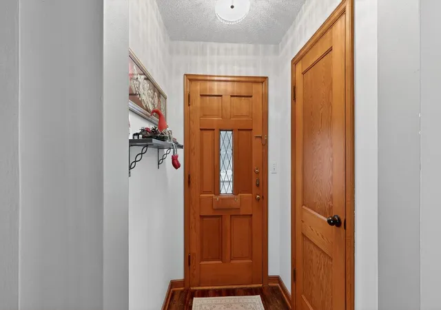 Photo 3 of Single family home for sale at 305 N Mantorville Ave, Kasson, MN 55944 | MLS# 7023308 | Listing updated on 2026-08-19
