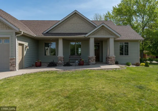 Homes for sale in Madison Lake, MN | 60340 Maverick Ct, Madison Lake, MN 56063 | MLS# 7023411