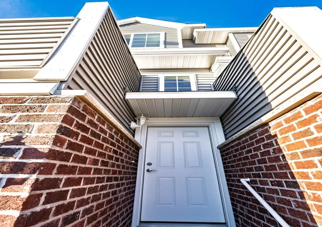 Photo 4 of Single family home for sale at 697 Shardlow Pl NE, Byron, MN 55920 | MLS# 7023841 | Listing updated on 2026-08-11