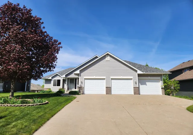 Homes for sale in New Prague, MN | 508 Doherty Ave Se, New Prague, MN 56071 | MLS# 7024484