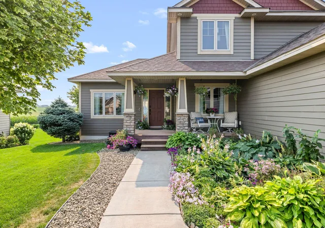 4th image of 900 Heritage Trl Ne, New Prague, MN 56071 | MLS# 7024823