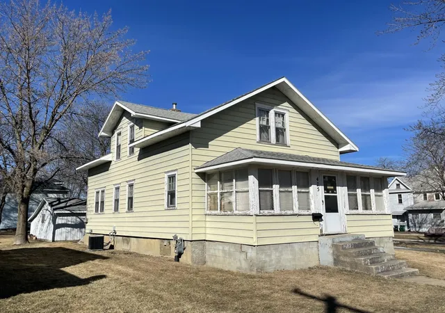 Photo 2 of Single family home for sale at 475 5th Street, Tracy, MN 56175 | MLS# 7024825 | Listing updated on 2026-09-16