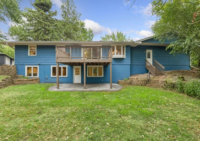 Photo 3 of Sale Pending at 12516 Dominick Cir, Minnetonka, MN 55343 | MLS# 7025424 | Listing updated on 2026-08-31