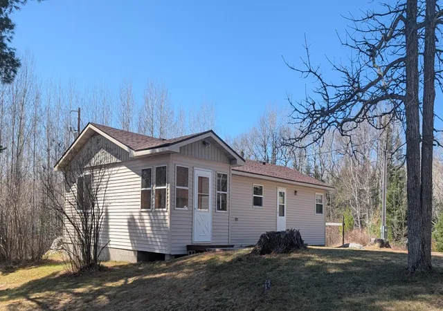Homes for sale in Orr, MN | 4477 Hitchcock Rd, Orr, MN 55771 | MLS# 7025532