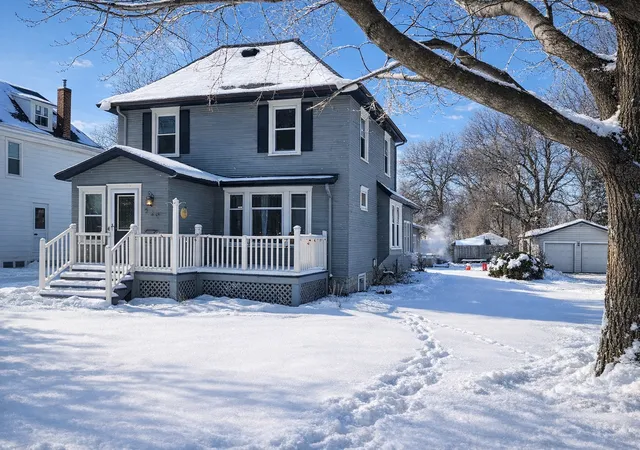 Photo 2 of Single family home for sale at 529 7th Street Nw, Willmar, MN 56201 | MLS# 7026605 | Listing updated on 2026-08-07