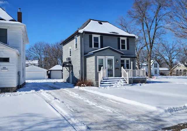 Photo 3 of Single family home for sale at 529 7th Street Nw, Willmar, MN 56201 | MLS# 7026605 | Listing updated on 2026-08-07