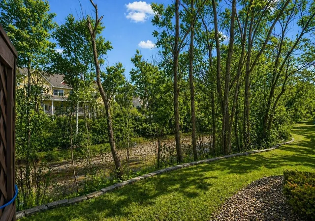 5th image of 7040 49Th St N, Saint Paul, MN 55128 | MLS# 7026813