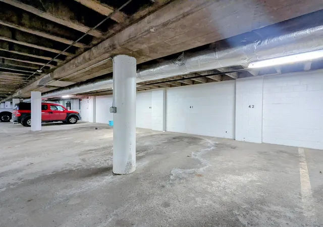 2nd image of 2500 Blaisdell Ave, Minneapolis, MN 55404