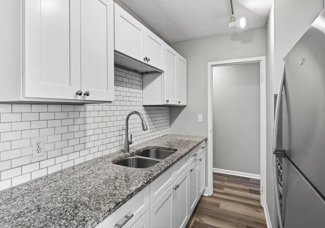 5th image of 2500 Blaisdell Ave #206, Minneapolis, MN 55404 | MLS# 7027222