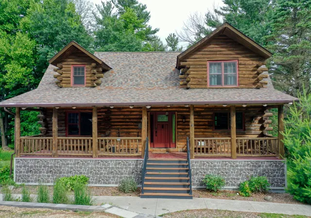 1st image of 871 207th St, Dresser, WI 54009 | MLS# 7027256