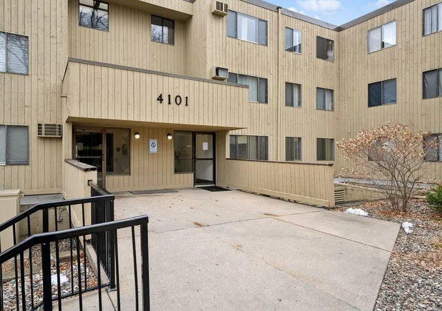 1st image of 4101 Parklawn Ave #310, Minneapolis, MN 55435 | MLS# 7027450