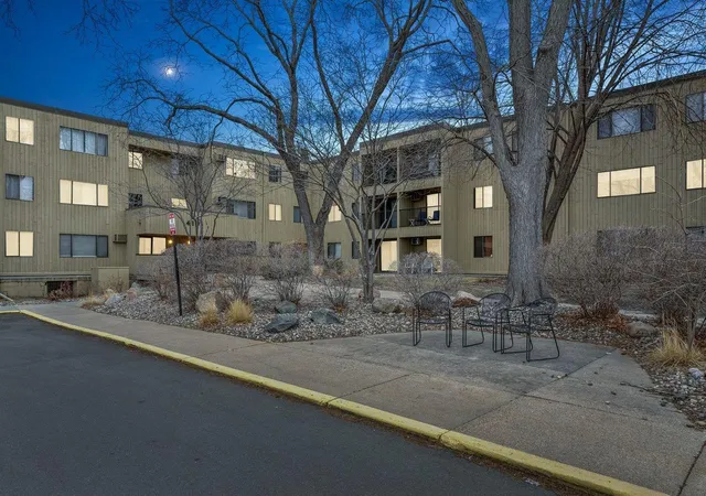 26th image of 4101 Parklawn Ave #310, Minneapolis, MN 55435 | MLS# 7027450