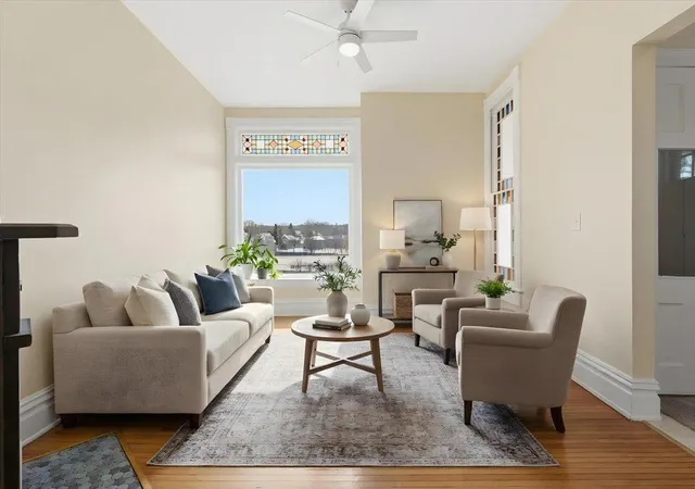 Photo 4 of Single family home for sale at 345 Grand Ave, Saint Paul, MN 55102 | MLS# 7027940 | Listing updated on 2026-09-27