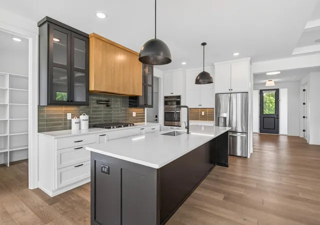 4th image of 16608 Inca St Nw, Andover, MN 55304 | MLS# 7028073