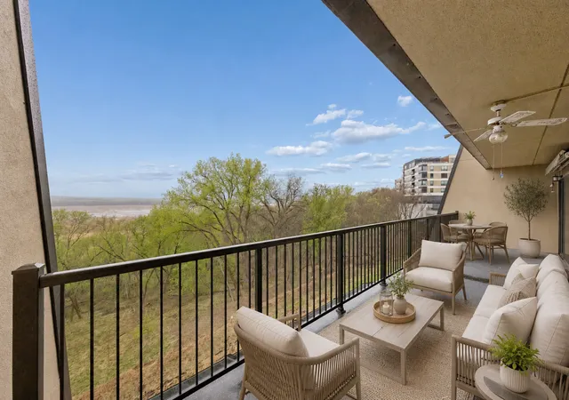Homes for sale in Bloomington, MN | 8121 34th Ave S #206, Bloomington, MN 55425 | MLS# 7028223