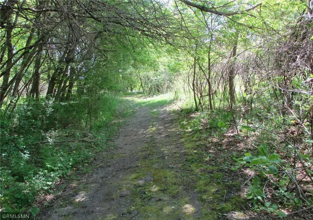Photo 3 of Land for sale at 19516 Hampshire Ct, Prior Lake, MN 55372 | MLS# 7028305 | Listing updated on 2026-05-07