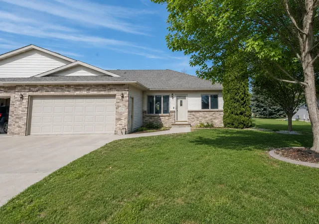 1st image of 1002 9th Ave Se, Barnesville, MN 56514 | MLS# 7028337