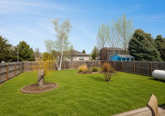 Photo 3 of Single family home for sale at 1002 9th Avenue SE, Barnesville, MN 56514 | MLS# 7028337 | Listing updated on 2026-09-01