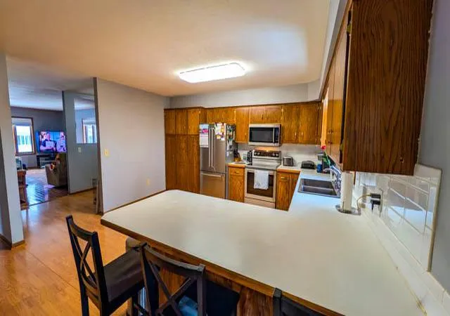 Photo 3 of Single family home for sale at 1918 Bayview Dr, Albert Lea, MN 56007 | MLS# 7028338 | Listing updated on 2026-09-27