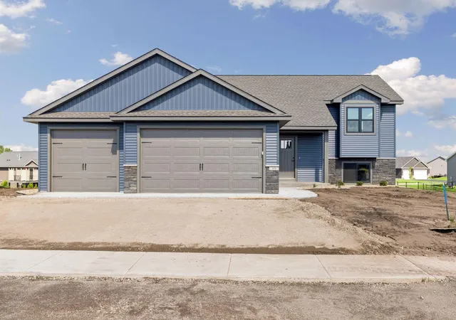 1st image of 453 Coyote Wy, New Richmond, WI 54017 | MLS# 7028468