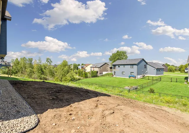 41st image of 453 Coyote Wy, New Richmond, WI 54017 | MLS# 7028468