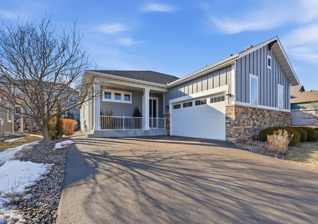 2nd image of 5023 Sundial Ln, Saint Paul, MN 55129 | MLS# 7028504