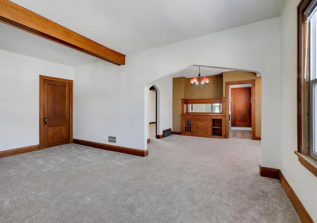 5th image of 1302 Reaney Ave, Saint Paul, MN 55106 | MLS# 7028842