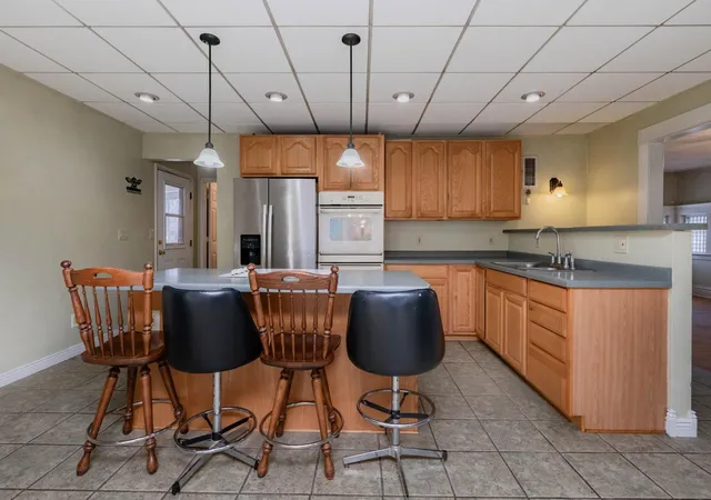 Photo 4 of Single family home for sale at 506 4th Avenue SW, Valley City, ND 58072 | MLS# 7028855 | Listing updated on 2026-08-26
