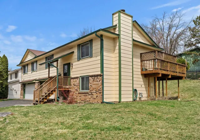 25th image of 4100 Jordan Ave N, New Hope, MN 55427 | MLS# 7029032