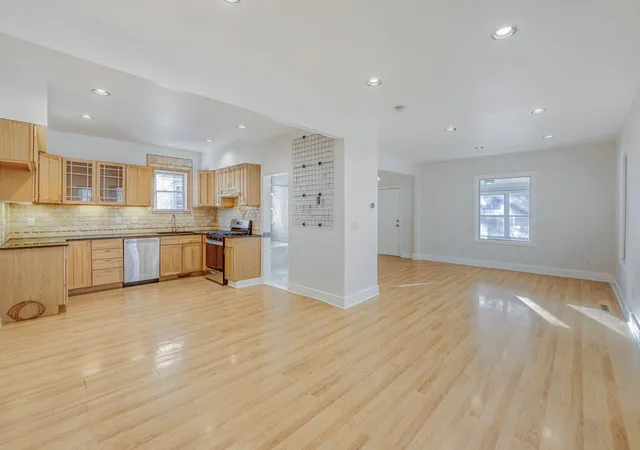 Listing Photo 4 - Condo for sale in building located at 3917 Garfield Ave, Minneapolis, MN 55409