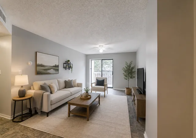 Homes for sale in Saint Paul, MN | 311 Pleasant Ave #404, Saint Paul, MN 55102 | MLS# 7029360