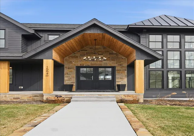 Photo 2 of Mansion for sale at 15540 52nd Place N, Minneapolis, MN 55446 | MLS# 7029424 | Listing updated on 2026-05-27