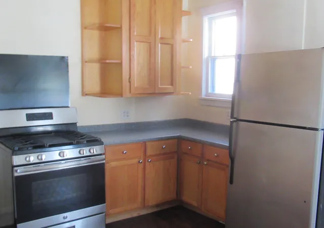 Photo 3 of Sale Pending at 2517 Quincy St Ne, Minneapolis, MN 55418 | MLS# 7029552 | Listing updated on 2026-08-28